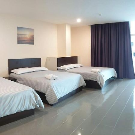 Hotel Pangkor Sj Pekan Pangkor Esterno foto