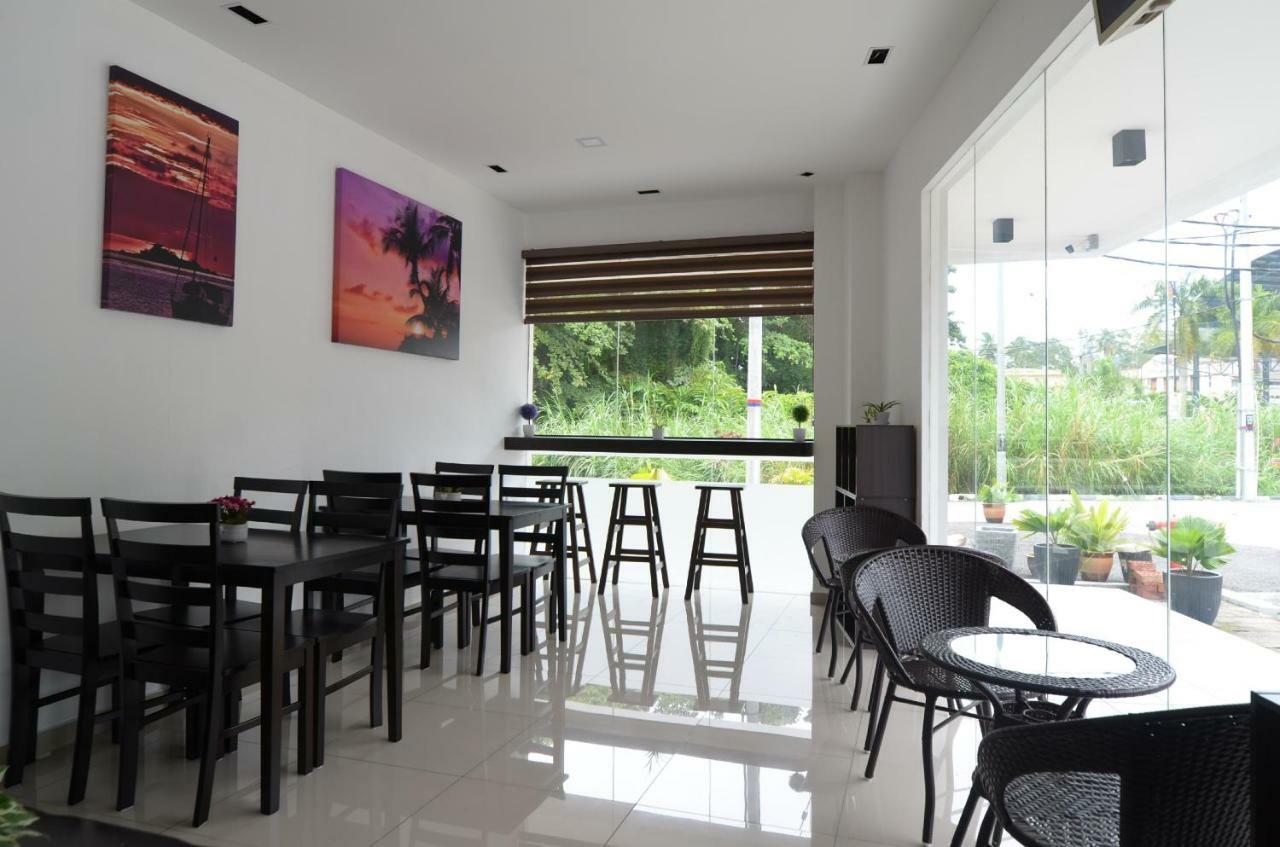 Hotel Pangkor Sj Pekan Pangkor Esterno foto