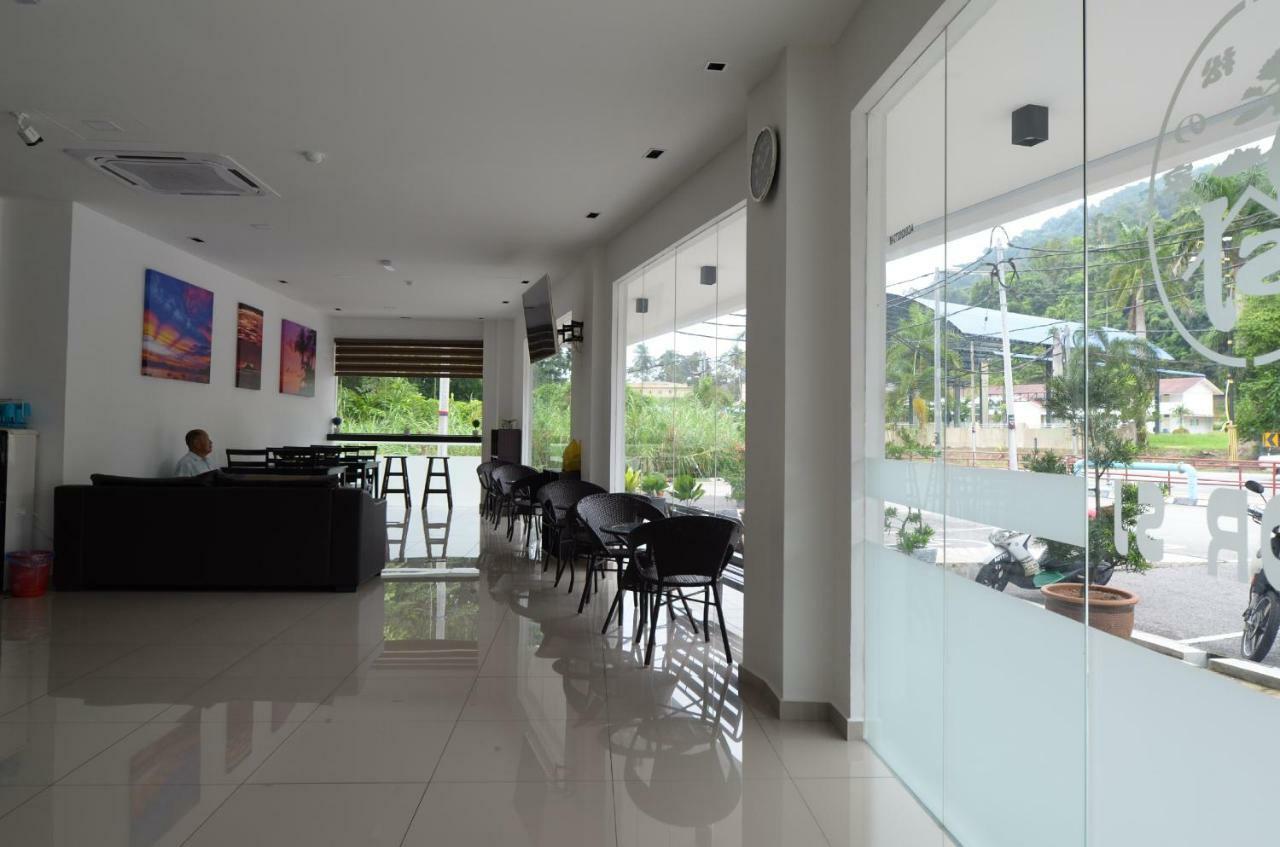 Hotel Pangkor Sj Pekan Pangkor Esterno foto